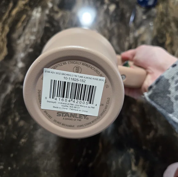 Almond Rose Stanley 30oz - Picture 6 of 6